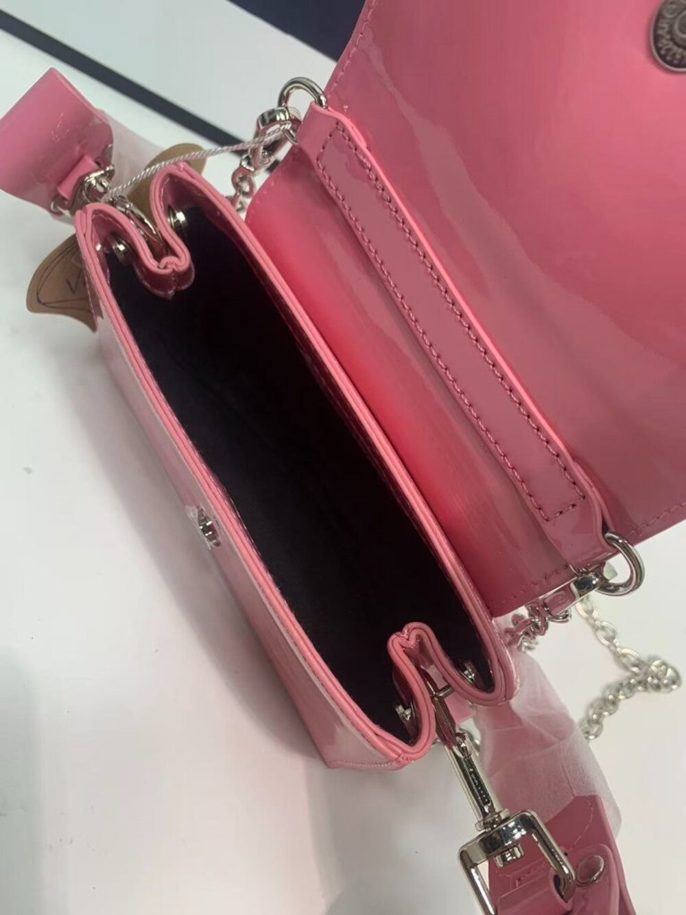 Vivienne Westwood 3D Orb Patent Leather Shoulder Bag in Pink - Picture 6 of 7